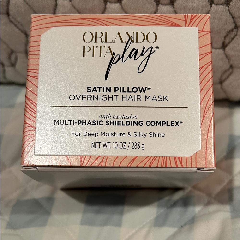 Orlando Pita Satin Pillow Overnight Hair Mask